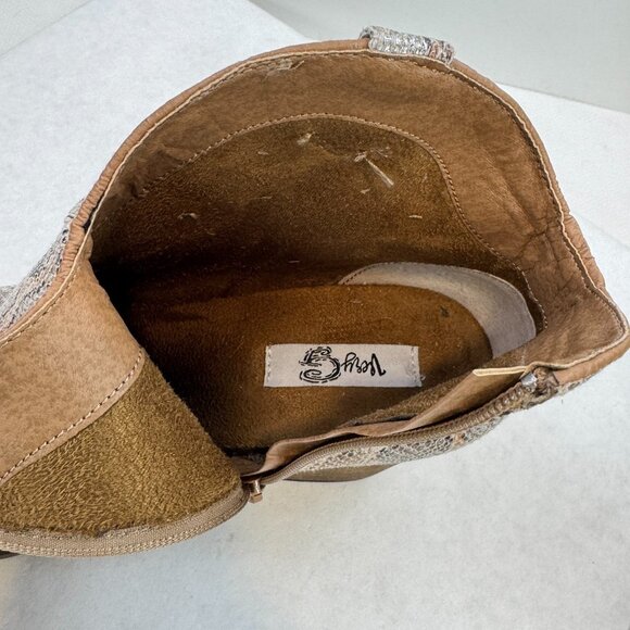 Very G Womens Size 11 Tan Snakeskin Hijack Ankle Booties Zip High Block Heels - Picture 9 of 16